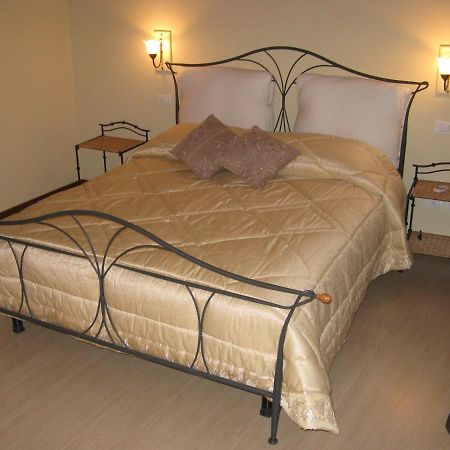 Wind'S House Bed & Breakfast Pove del Grappa Cameră foto